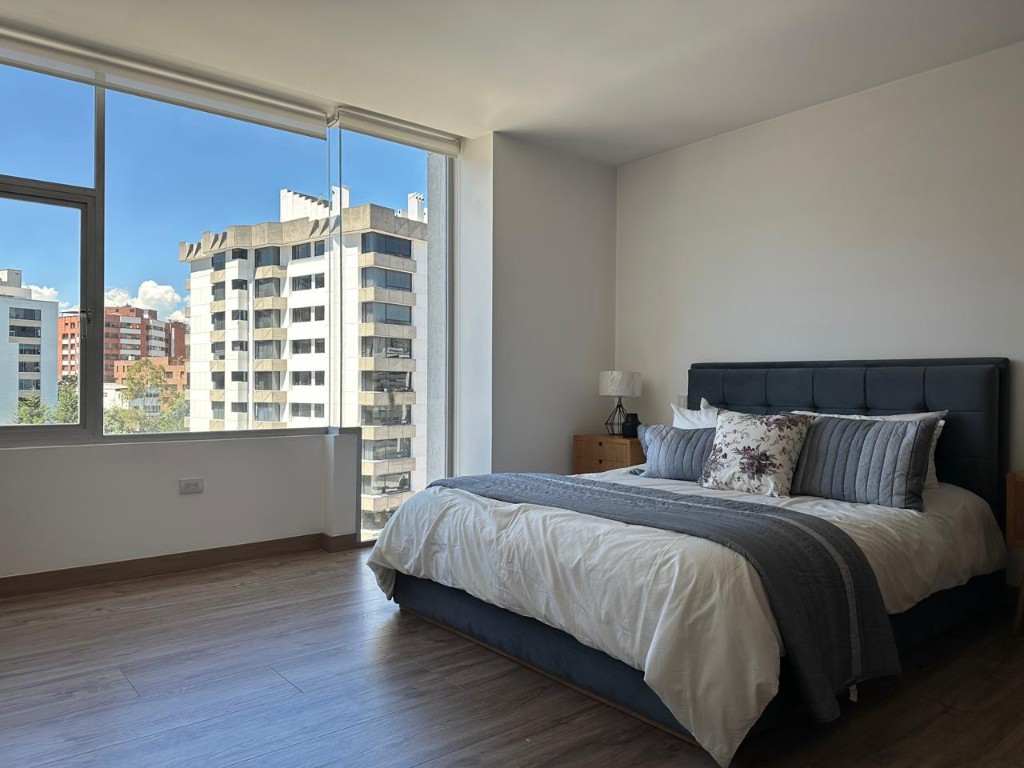 Departamento en venta en La Carolina, Quito