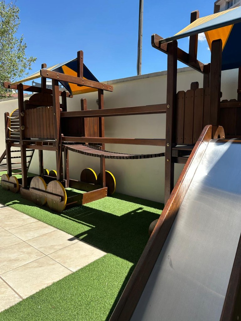 Área de juegos infantiles